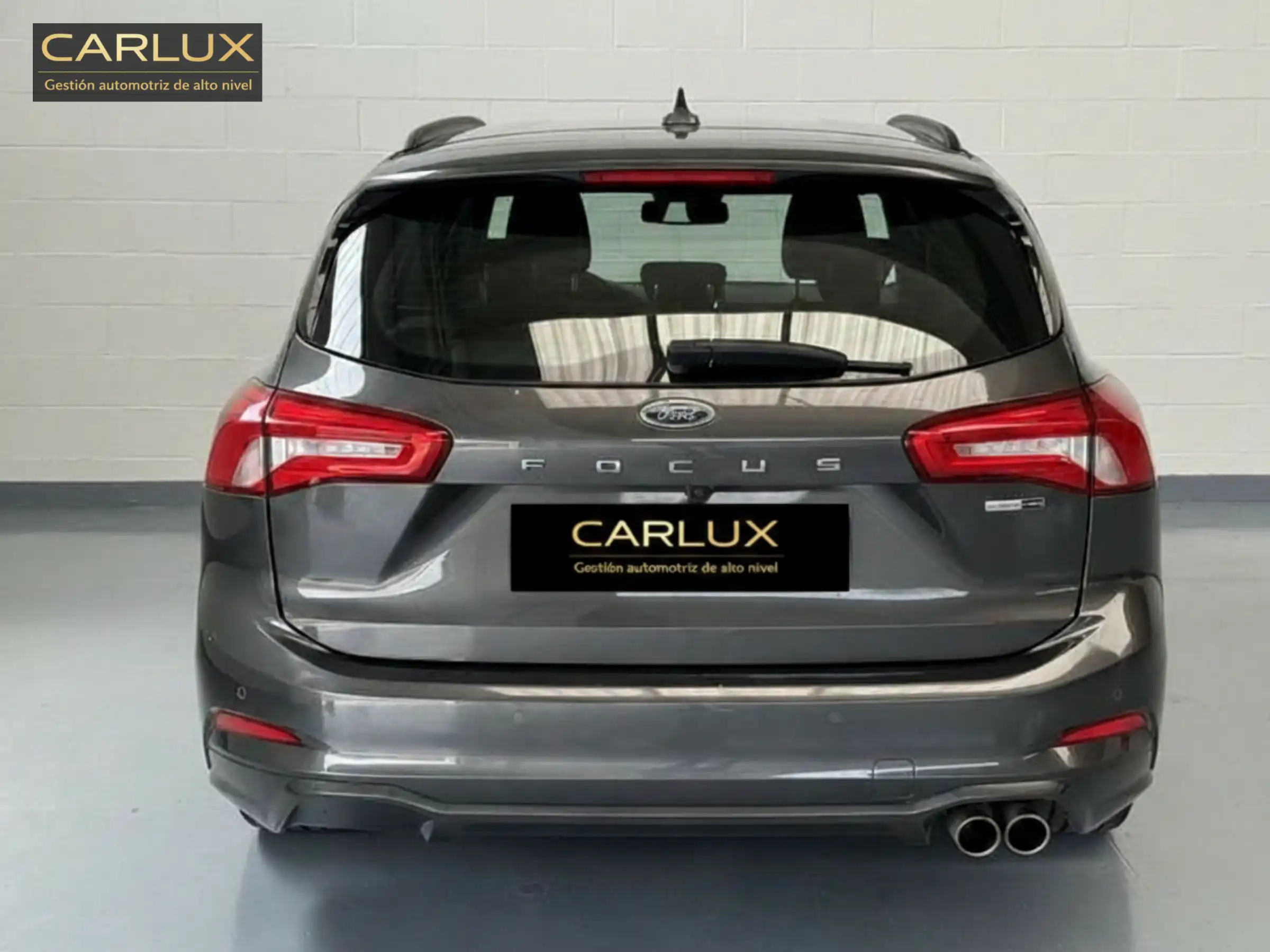 Ford  Focus 2.3 Ecoboost  - Miniatura 4