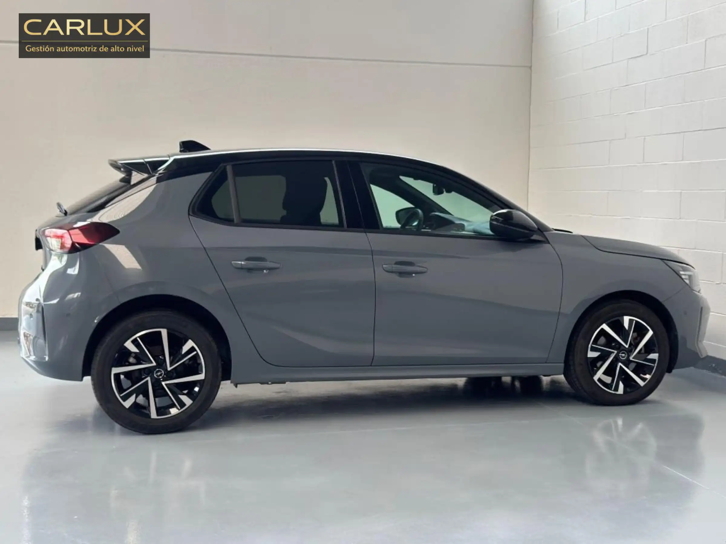 OPEL  Corsa 1.2 - Miniatura 5