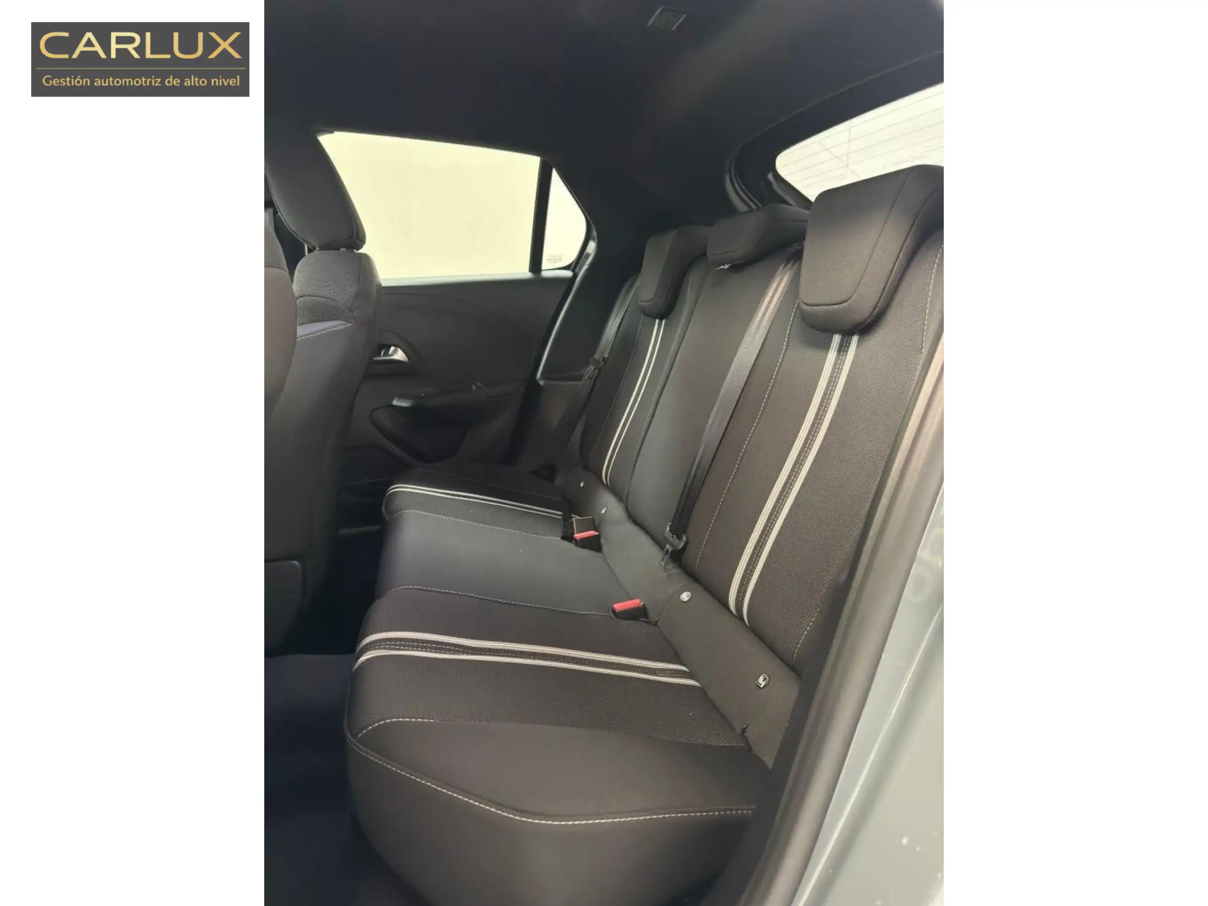 OPEL  Corsa 1.2 - Miniatura 12