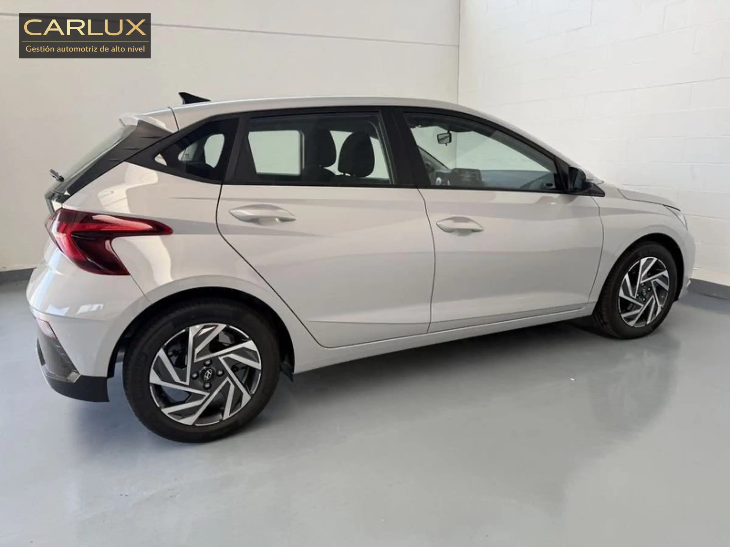 Hyundai  I20 1.4   - Miniatura 6