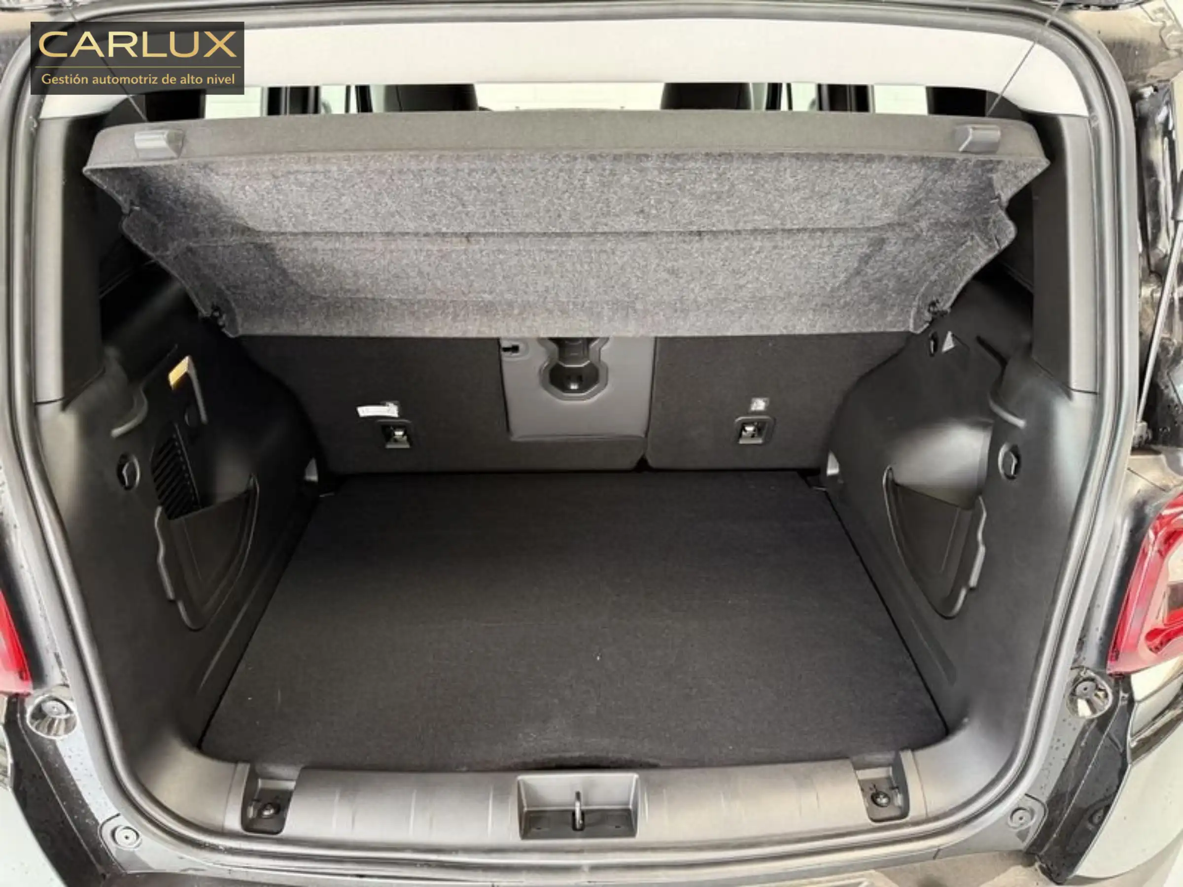 Jeep  Renegade 1.3 - Miniatura 14